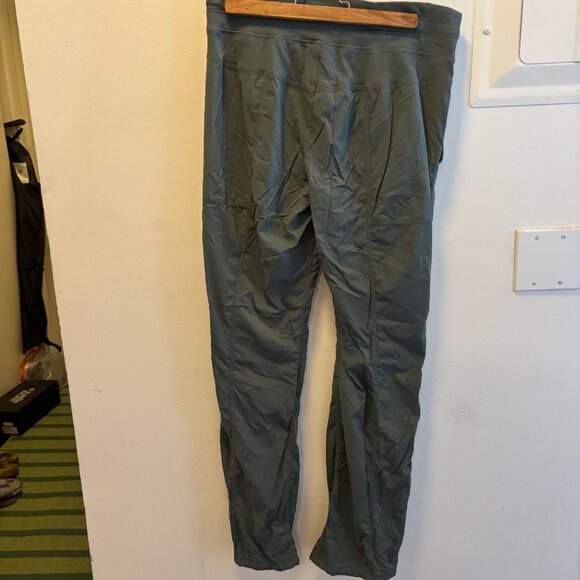 Lululemon Dance Studio Mid-Rise Pant Regular Size 8 in Dark Forest - Picture 4 of 4